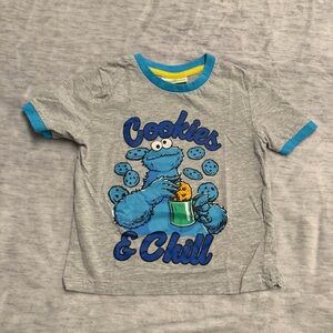 4/20$ Sesame Street Grey Cookie Monster Short Sleeve Tee Shirt T-shirt size 5T
